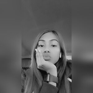 Meet your Posher, Lizzy